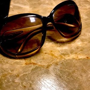 Armani exchange sun glasses